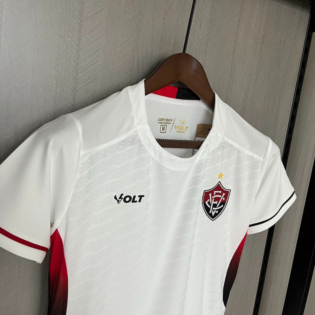 Camisola EC Vitoria 2025-26 Alternativa Branca Lisa Versão Mulher
