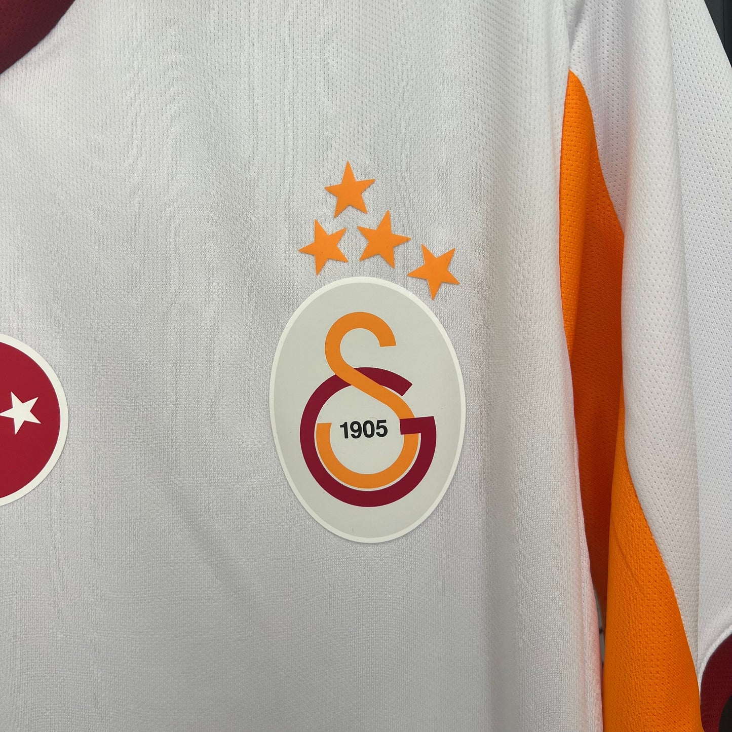 Camisola Galatasaray 2025-26 Alternativa Branca Versão Adepto