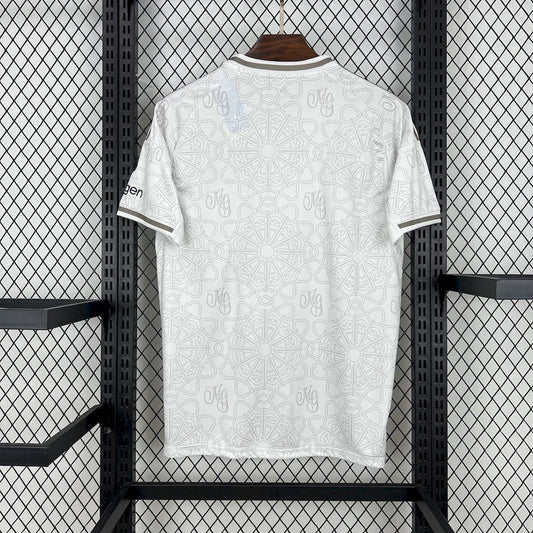 Camisola NOT-FOR 2025-26 Alternativa Branca Versão Adepto