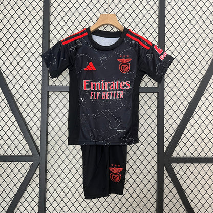 Kit Criança SLB 2024-25 Alternativo Preto (Entrega Imediata)