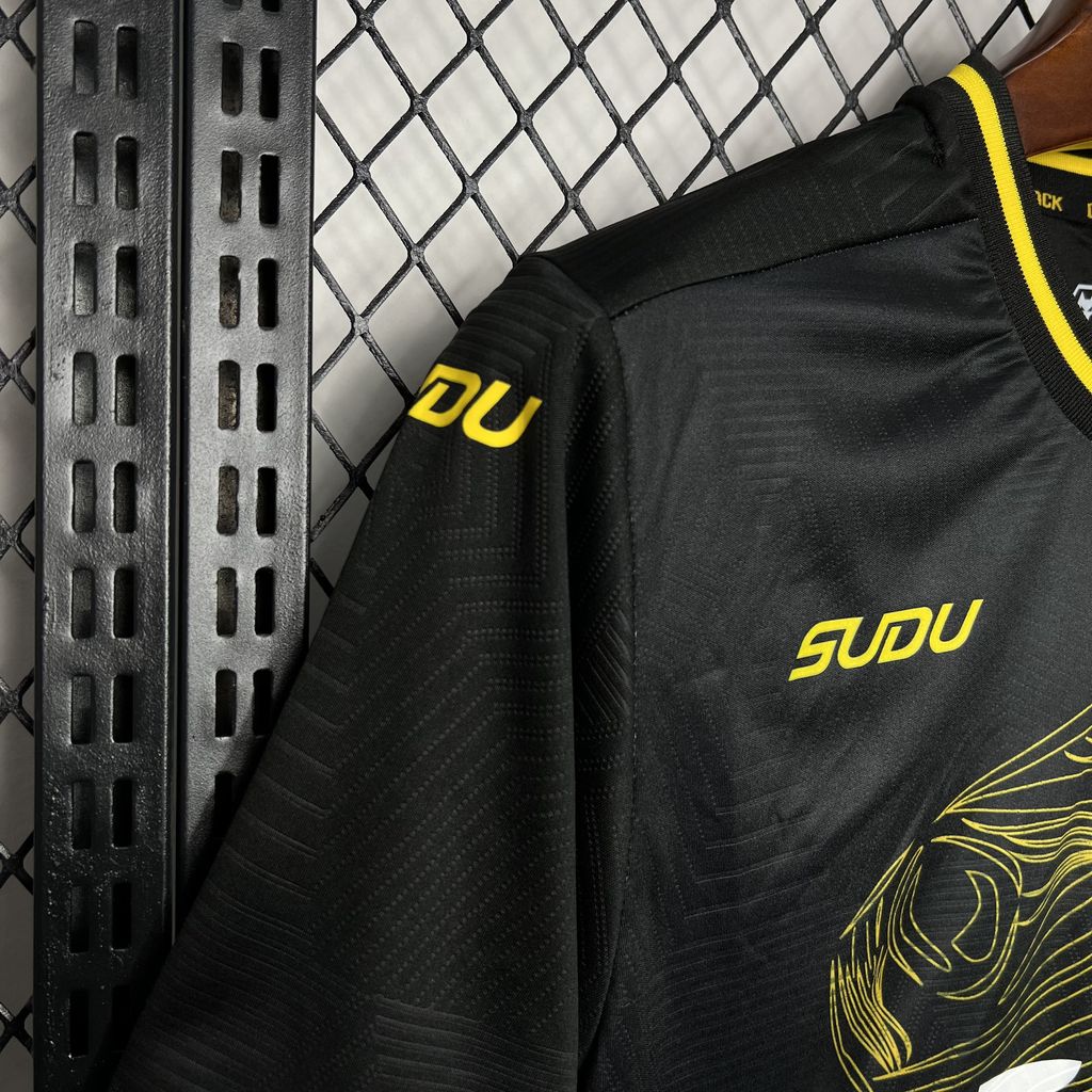 Camisola WOL 2024-25 Alternativa Preta Versão Adepto