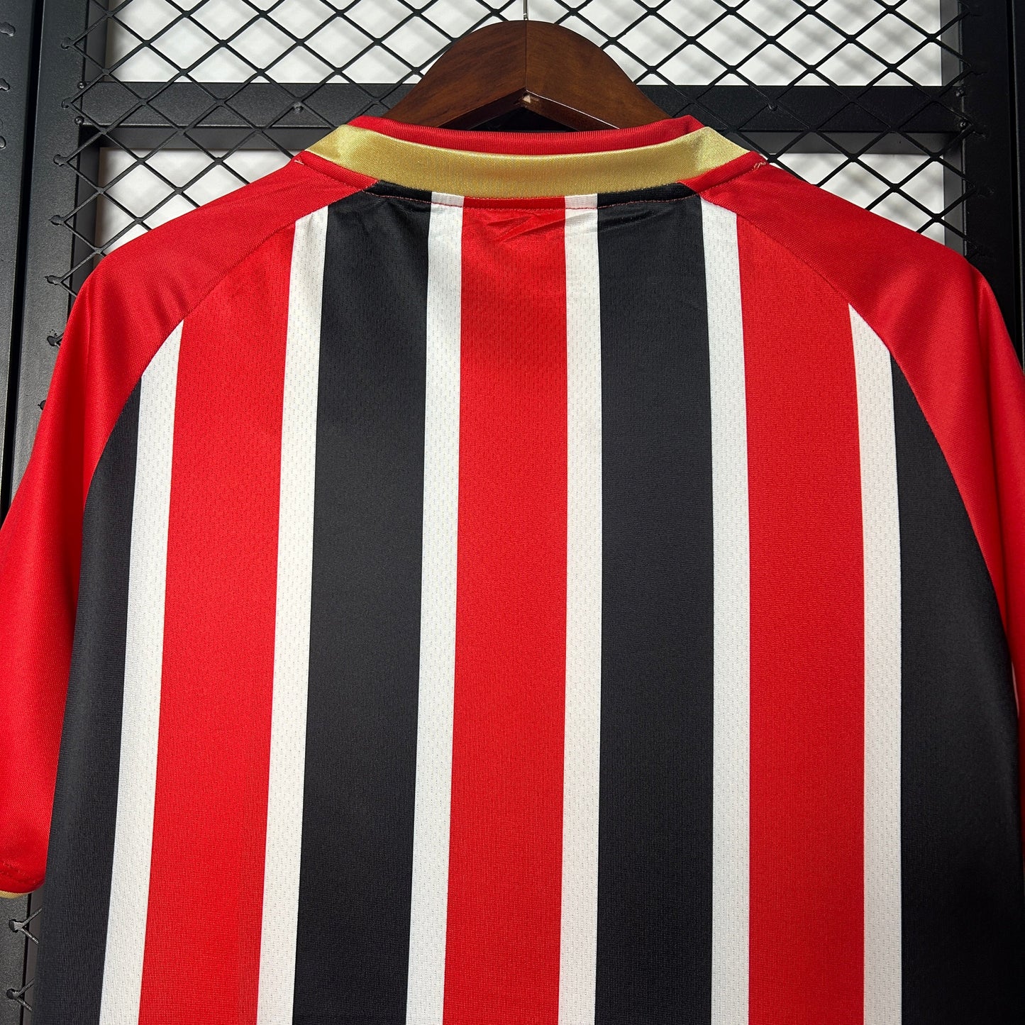 Camisola São Paulo FC 2025-26 Alternativa Riscas Lisa Versão Adepto