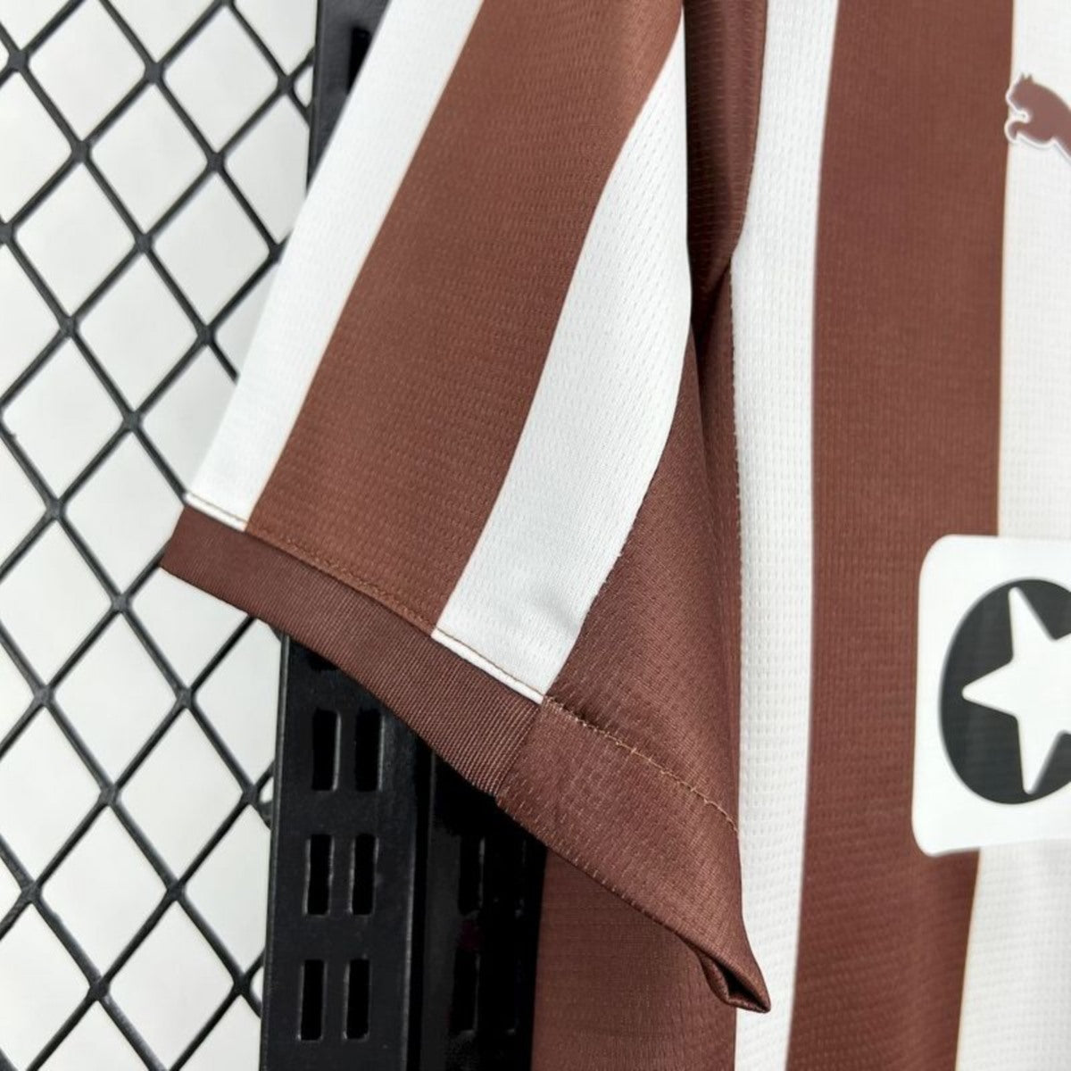 Camisola FC St. Pauli 2025-26 Principal Versão Adepto IRVINE #7