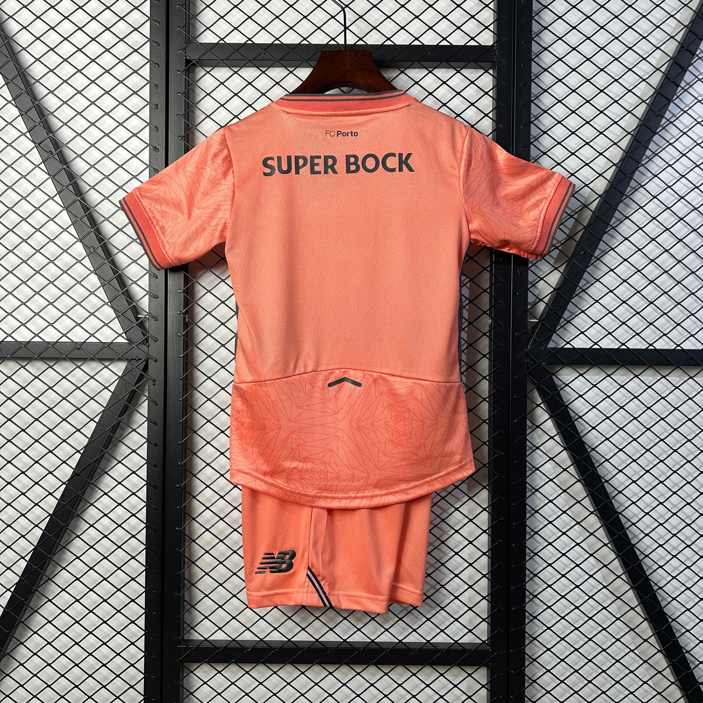 Kit Criança FCP 2025-26 Alternativo