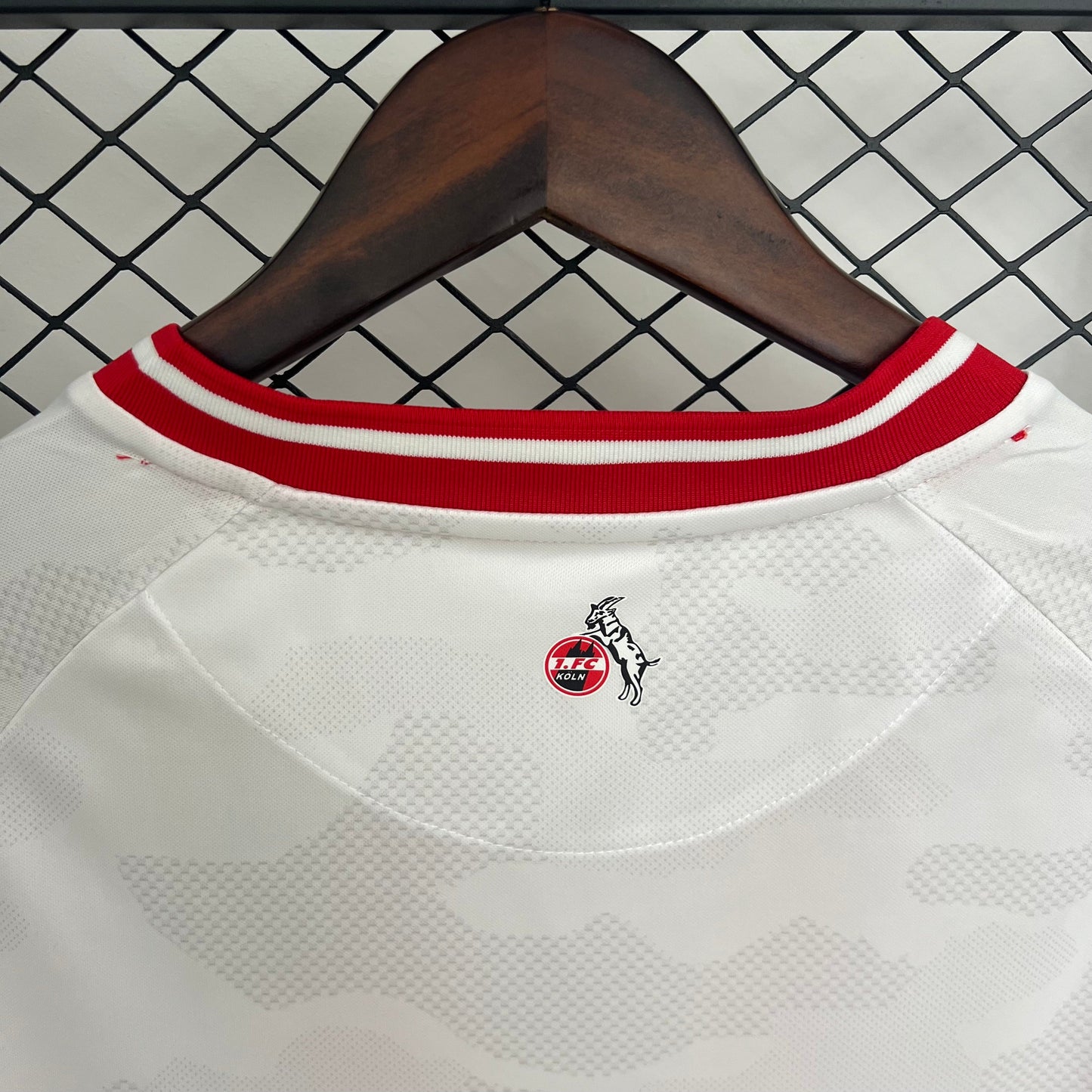 Camisola 1.FC Koln 2025-26 Principal Versão Adepto