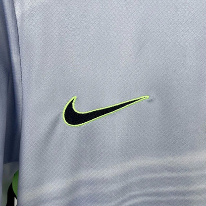 Camisola VfL Wolfsburg 2025-26 Alternativa Cinzenta Versão Adepto