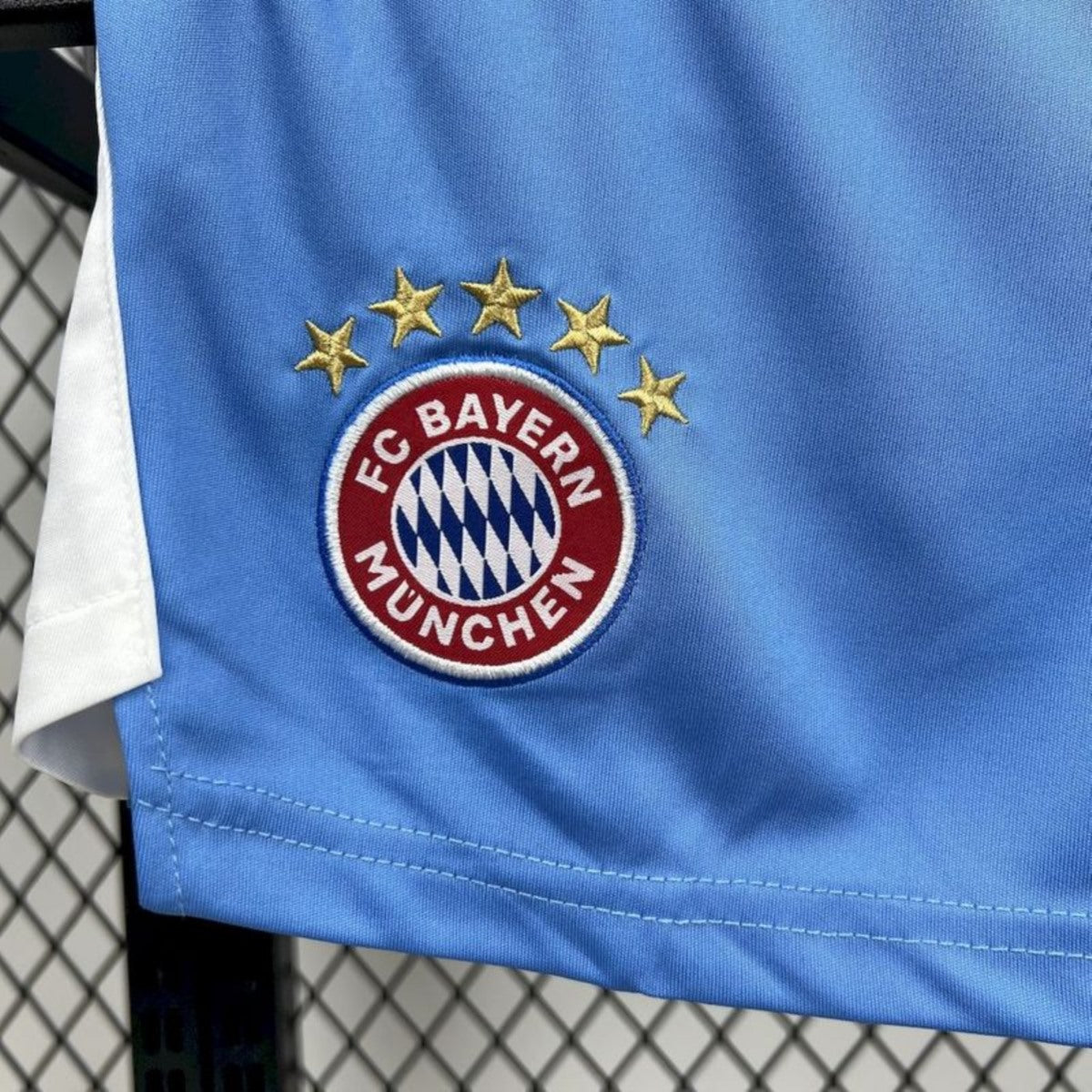 Kit Criança FC Bayern Munique 2025-26 Guarda-Redes