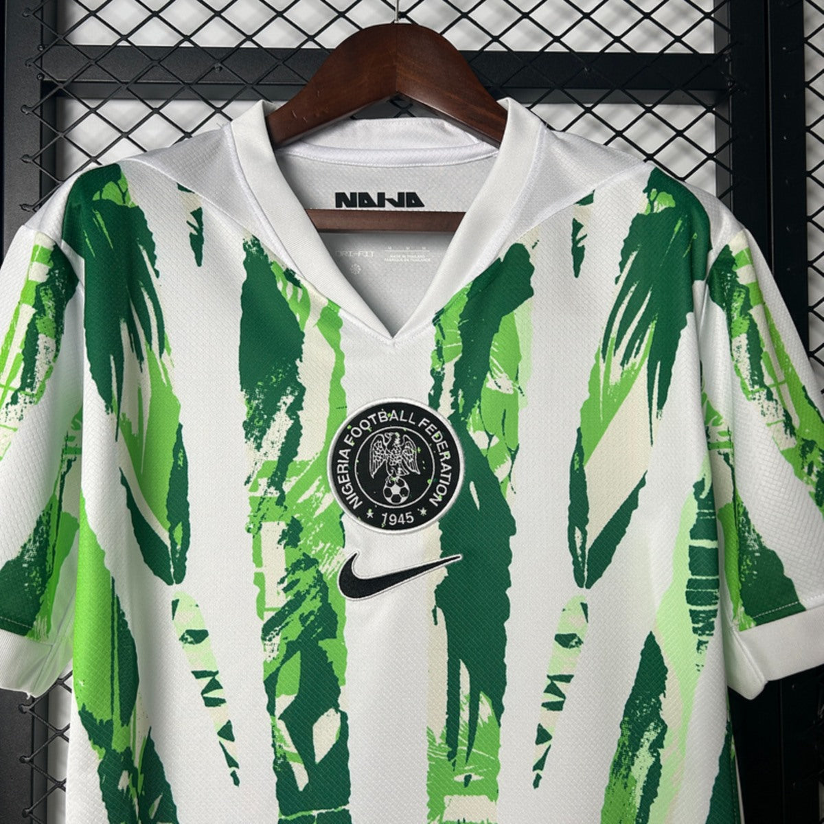 Camisola Nigeria 2025 Alternativa Branca Versão Adepto