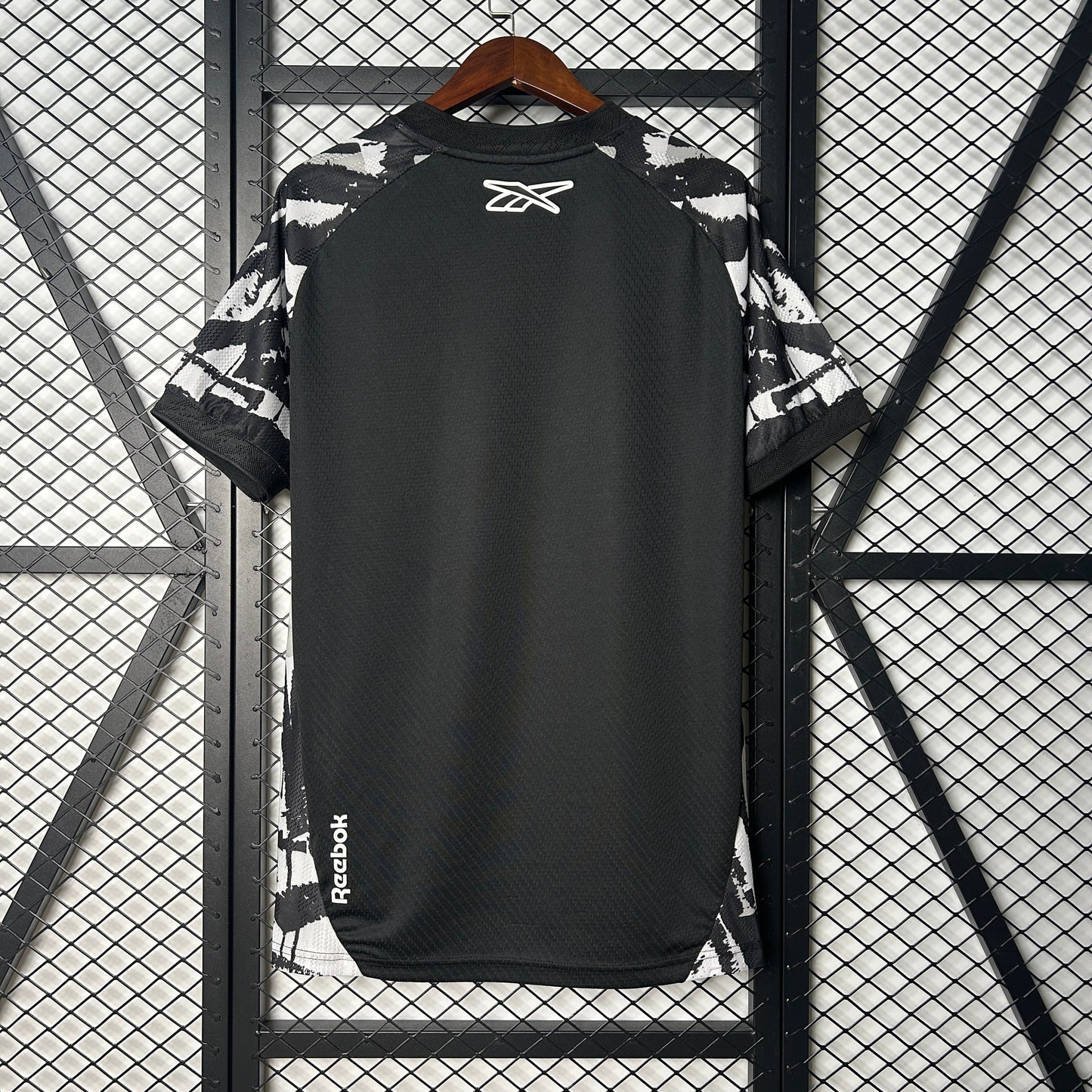 Camisola Botafogo-RJ 2025-26 Alternativa Preta Lisa Versão Adepto