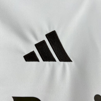 Camisola Real Madrid CF 2025-26 Principal Versão Adepto VINI JR. #7