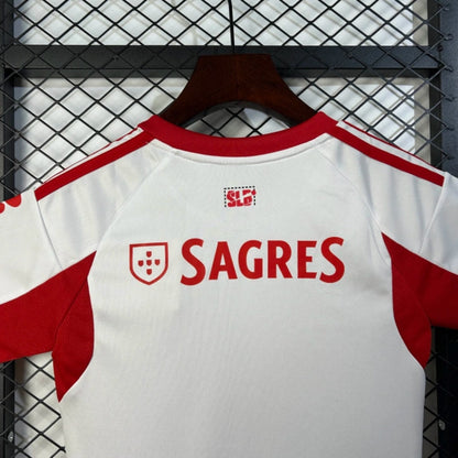 Kit Criança SLB 2025-26 Alternativo Branco (Entrega Imediata)