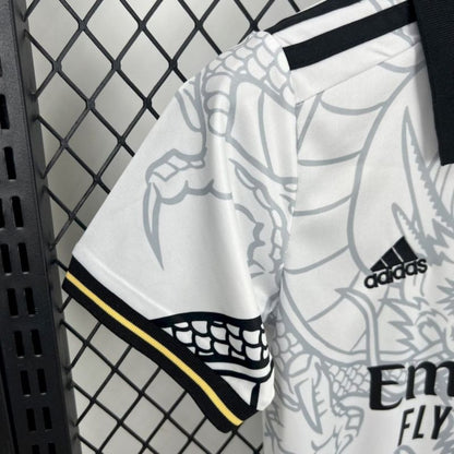 Kit Criança Real Madrid CF 2025-26 Edição Especial