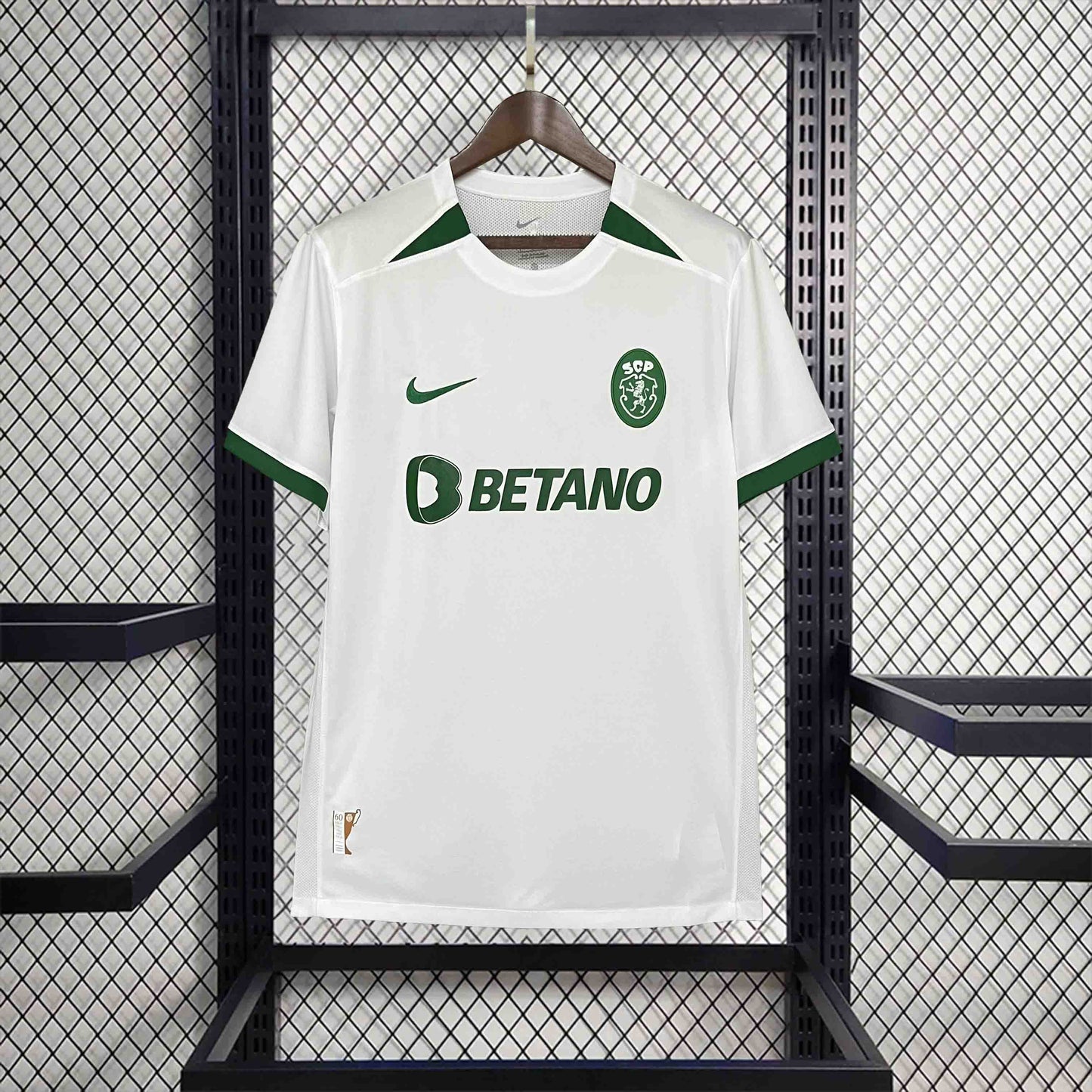 Camisola SCP 2023-24 Branca Taça das Taças Versão Adepto (Entrega Imediata)