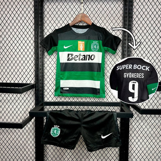 Kit Criança SCP 2024-25 Principal C/ Patch Campeão - GYOKERES 9 (Entrega Imediata)