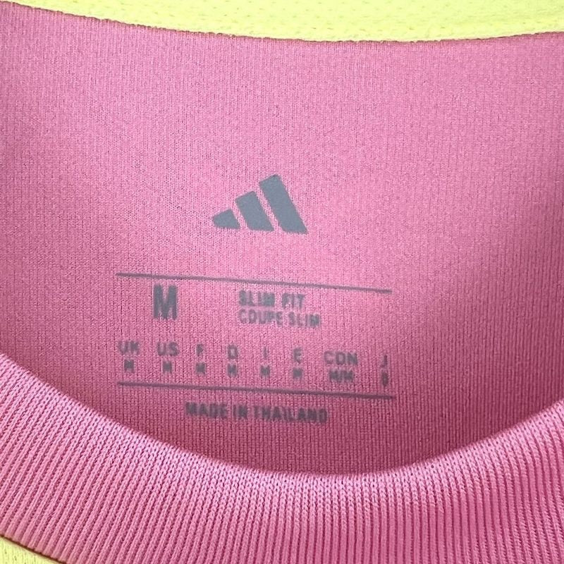 Camisola Escocia 2025 Alternativa Rosa Versão Adepto