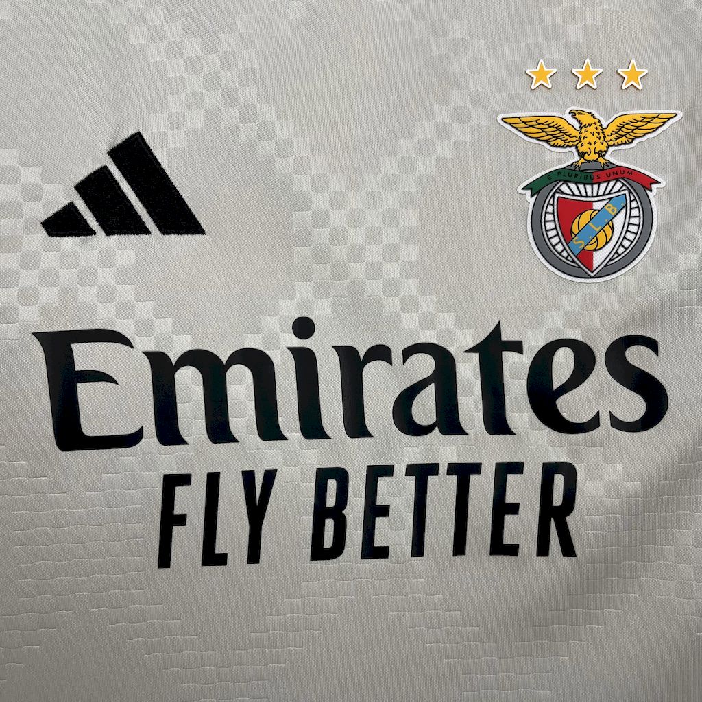 Kit Criança SLB 2025-26 Alternativo Beje (Entrega Imediata)