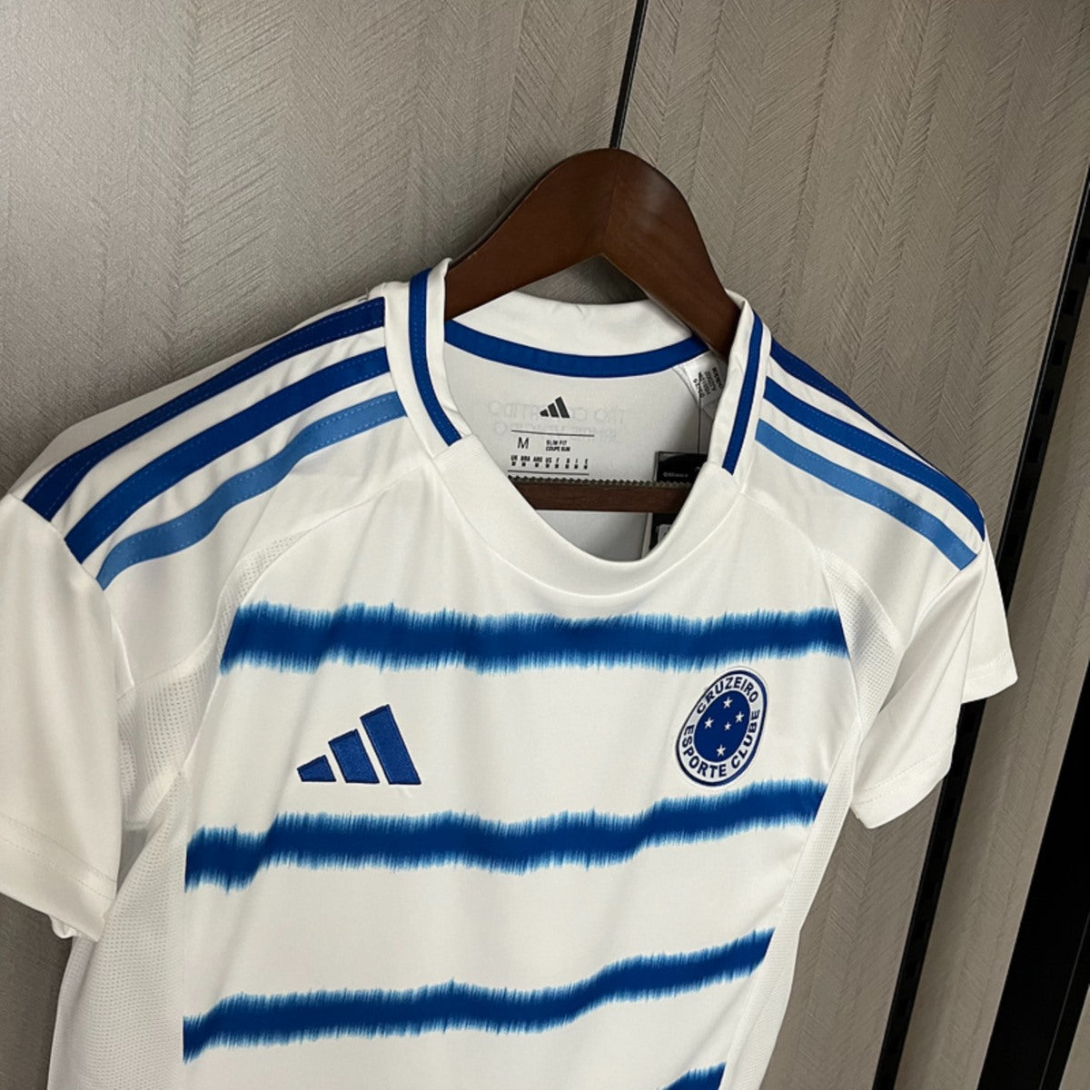 Camisola Cruzeiron EC 2025-26 Alternativa Branca Lisa Versão Mulher