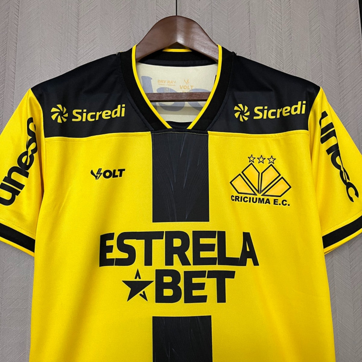 Camisola Criciuma EC  2025-26 Alternativa Amarela Versão Adepto