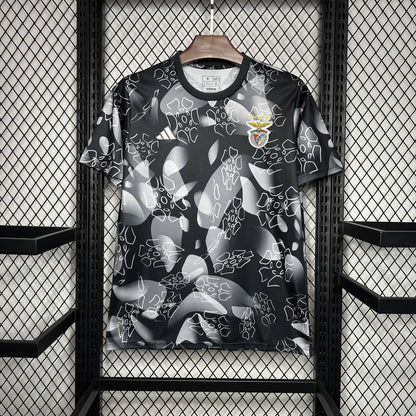 Camisola SLB 2024-25 Pre-Match Versão Adepto (Entrega Imediata)