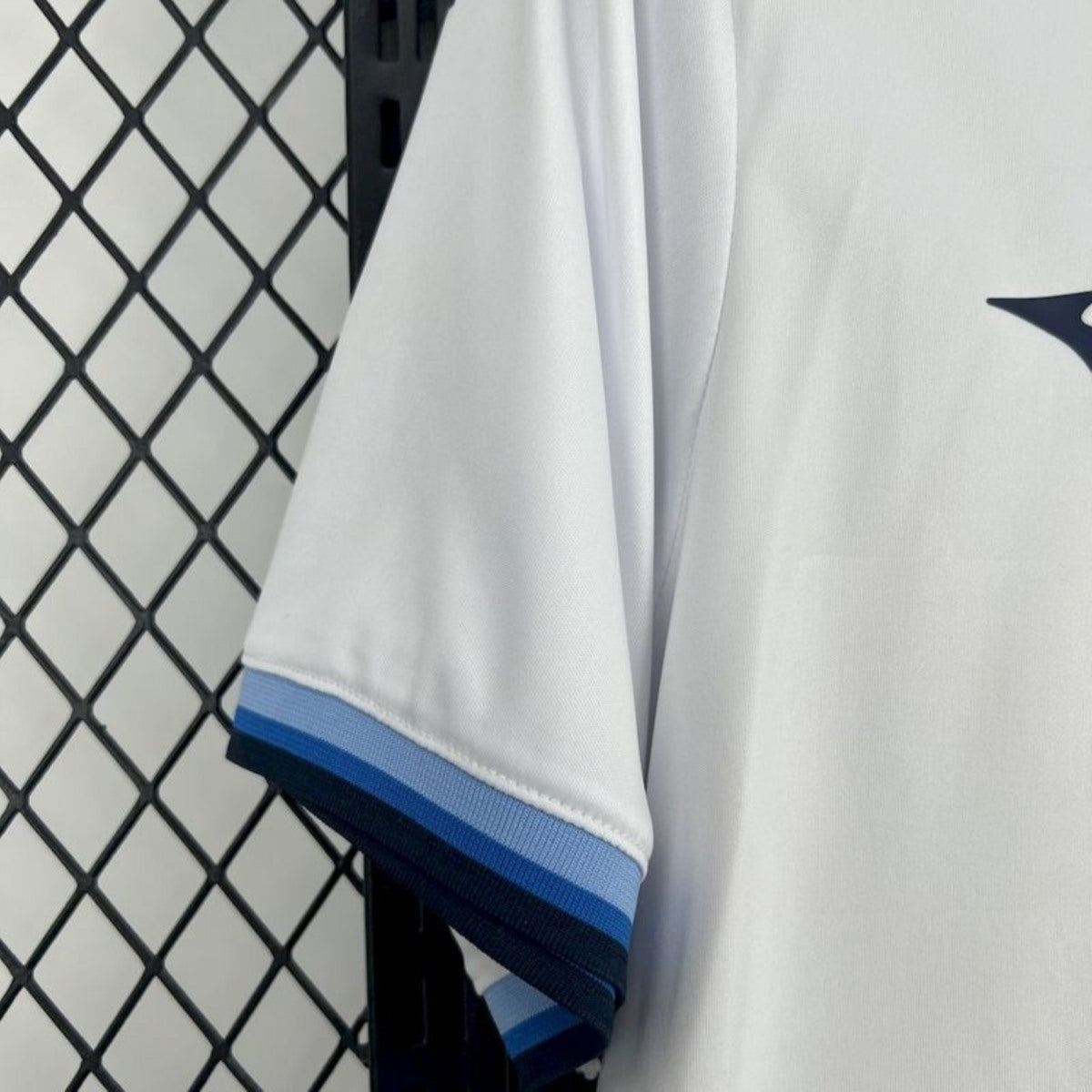 Camisola SS Lazio 2025-26 Edição 125º Aniversário Versão Adepto