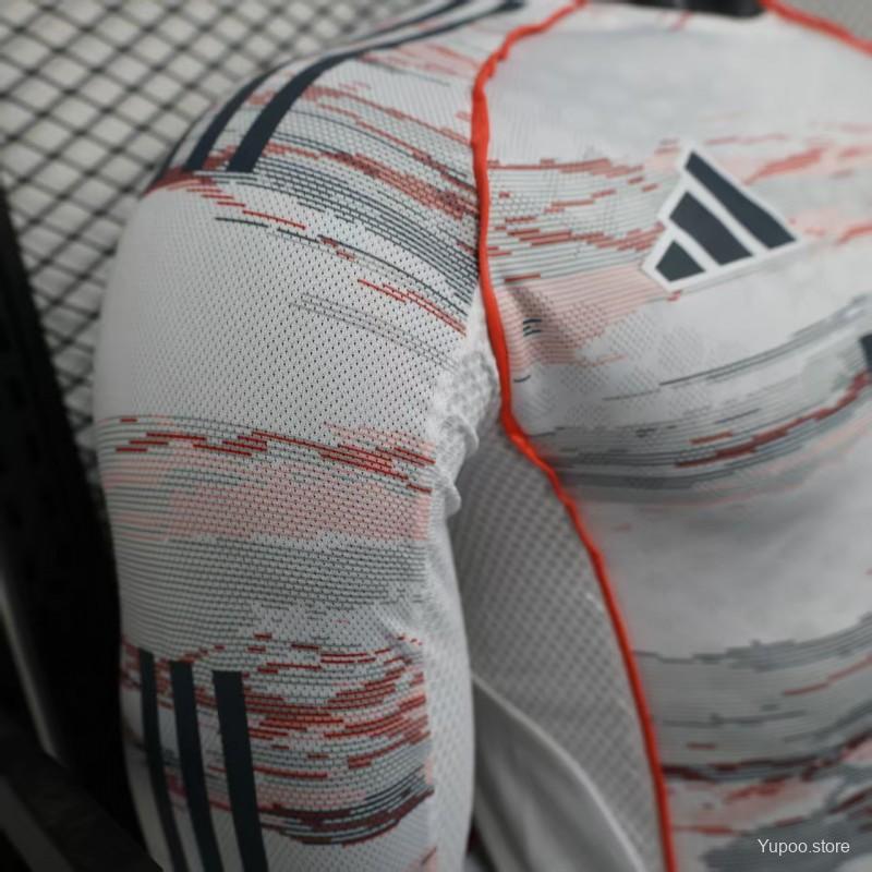 Camisola Manga Comprida FC Bayern Munique 2025-26 Alternativa Creme Versão Jogador