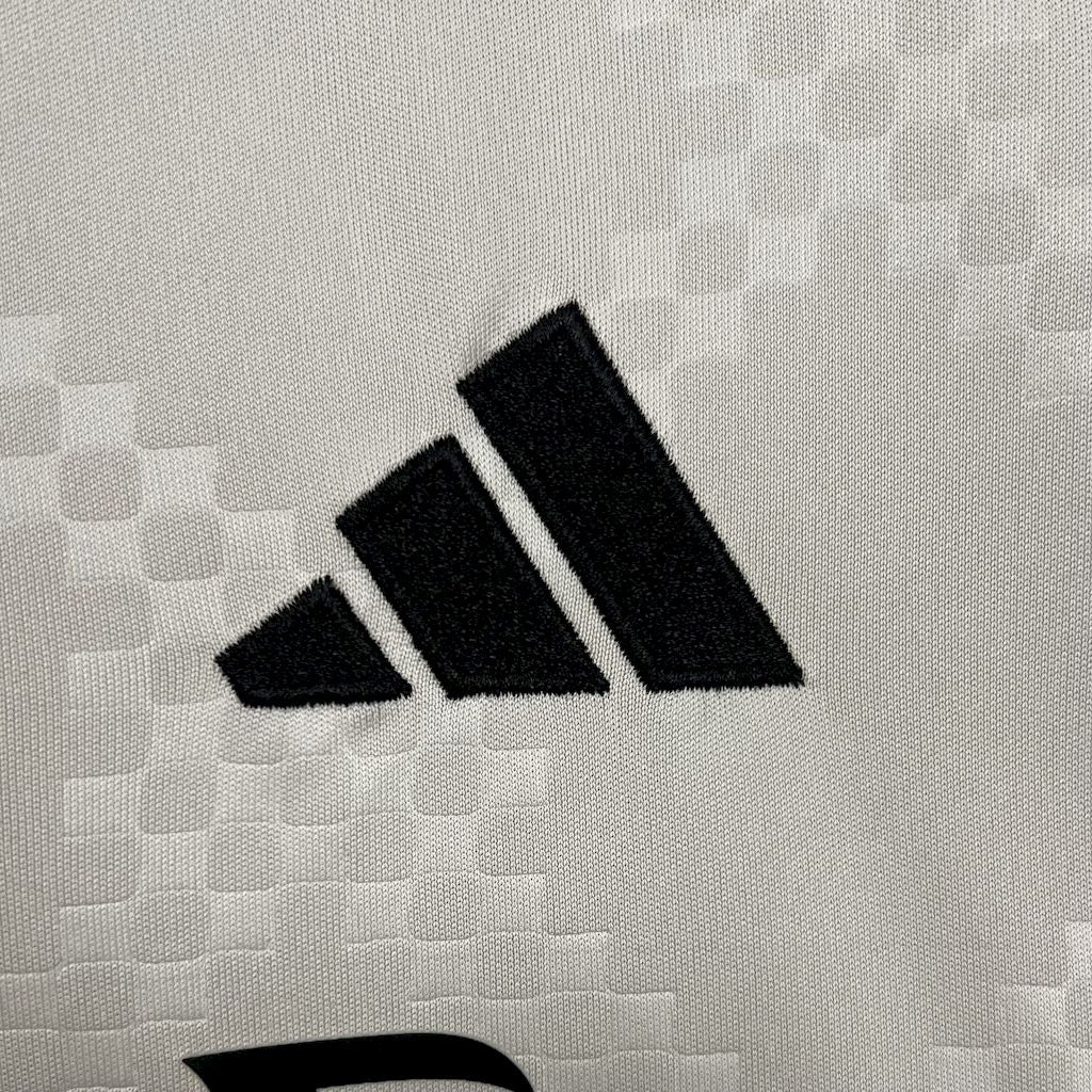 Kit Criança SLB 2025-26 Alternativo Beje (Entrega Imediata)