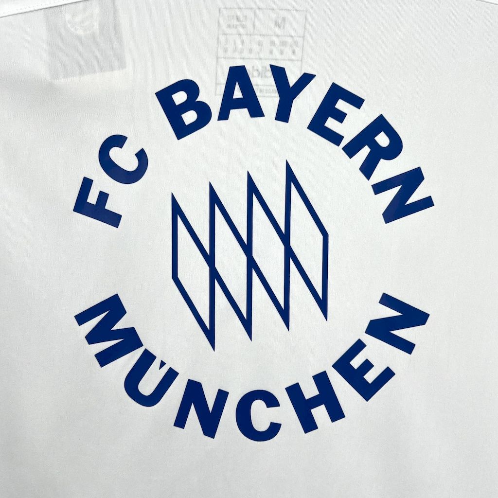 Camisola FC Bayern 2025-26 Edição Especial Versão Adepto