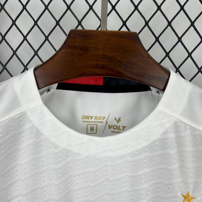 Camisola EC Vitoria 2025-26 Alternativa Branca Lisa Versão Adepto