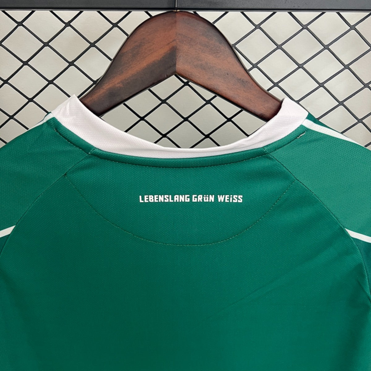 Camisola Werder Bremen 2025-26 Principal Versão Adepto