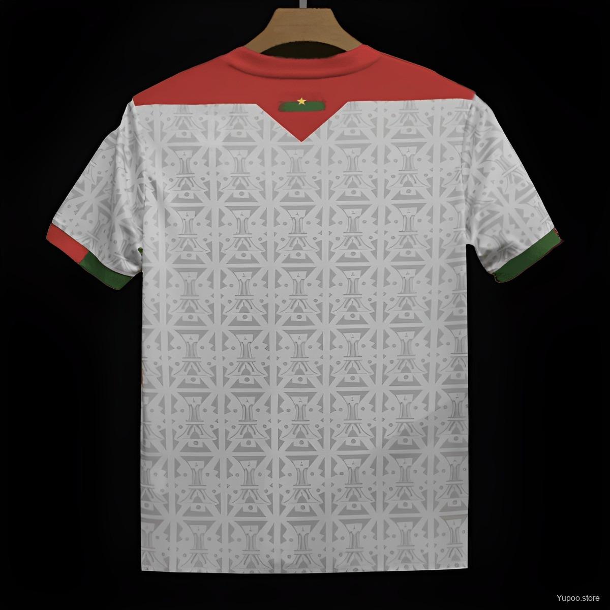 Camisola Burkina Faso 2024 Alternativa Branca Versão Adepto