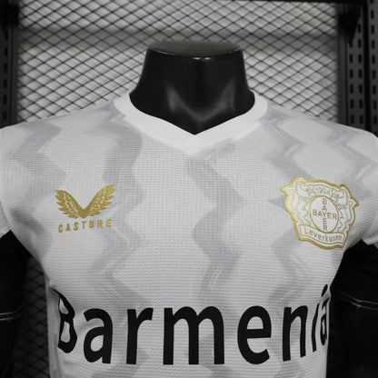 Camisola Bayer 04 Leverkusen 2024-25 Alternativa Branca Versão Jogador