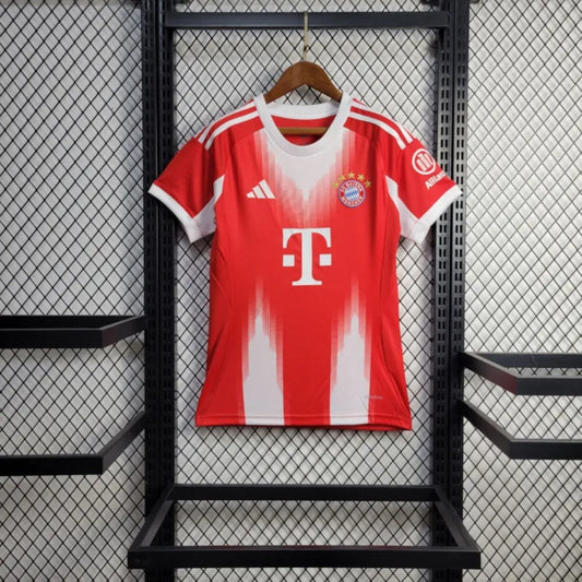 Camisola FC Bayern Munique 2025-26 Principal Versão Mulher