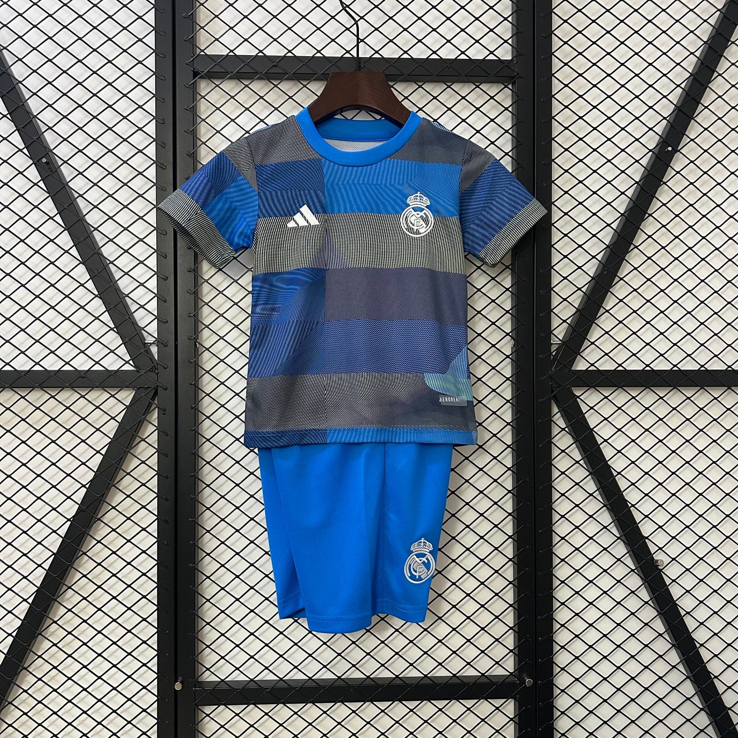 Kit Criança Real Madrid CF  2025-26 Edição Especial