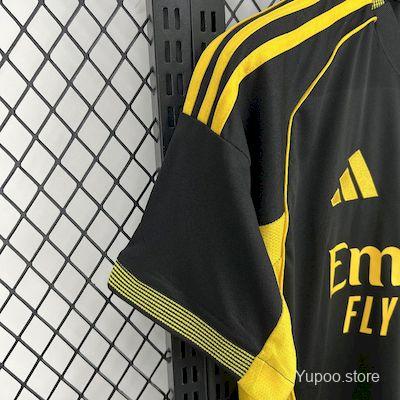 Camisola Real Madrid CF 2025-26 Edição Especial Versão Adepto