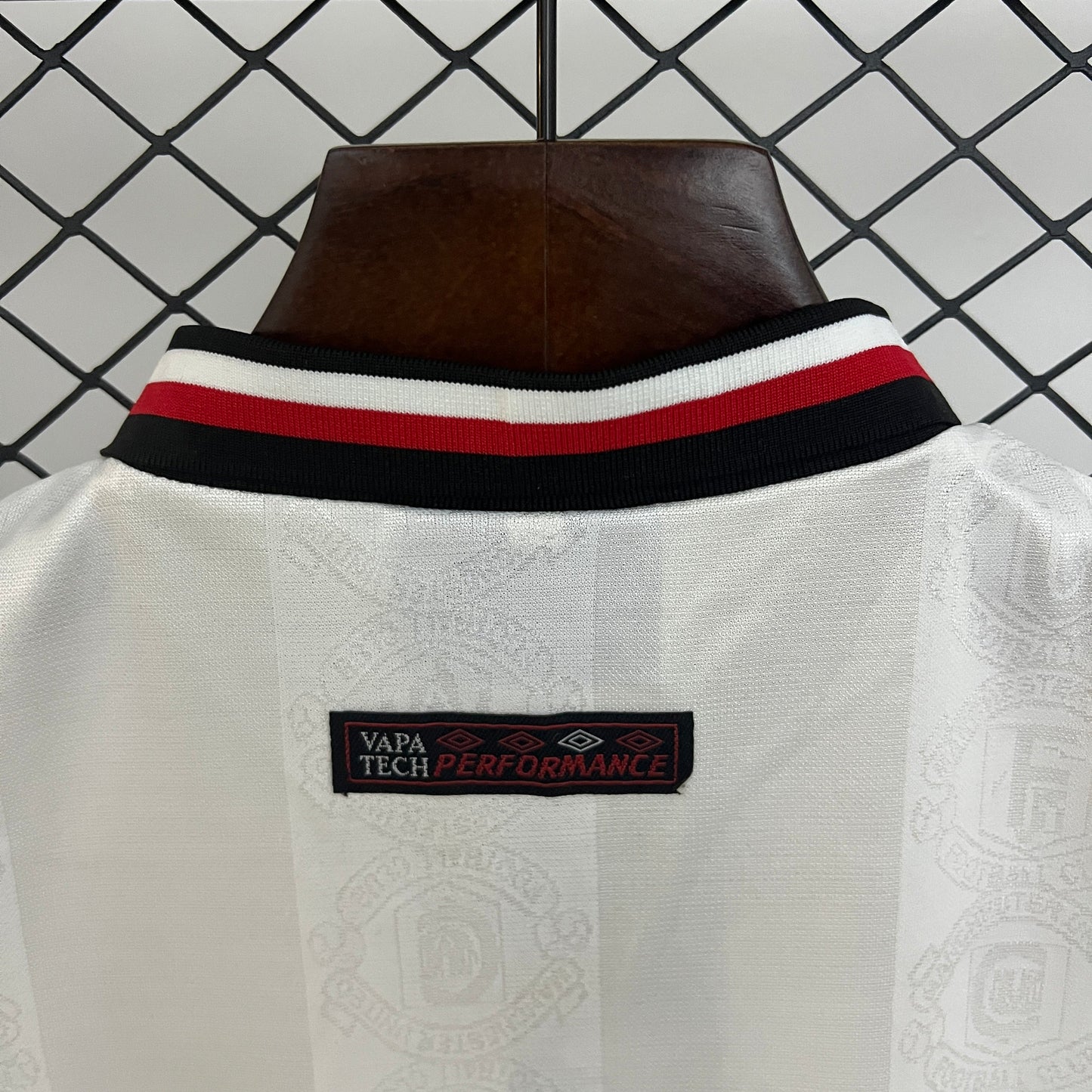 Kit Criança M-United 1997-98 Alternativo