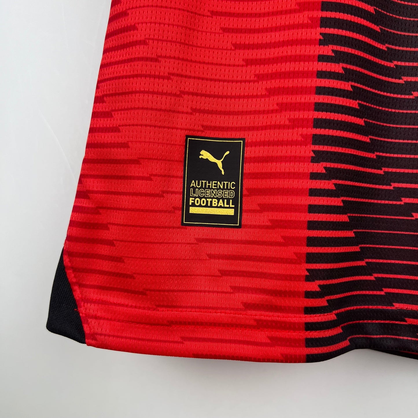 Camisola Ac Milan 2023-24 Principal PULISIC #11