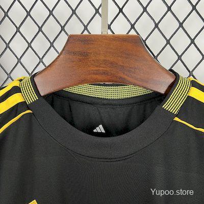 Camisola Real Madrid CF 2025-26 Edição Especial Versão Adepto