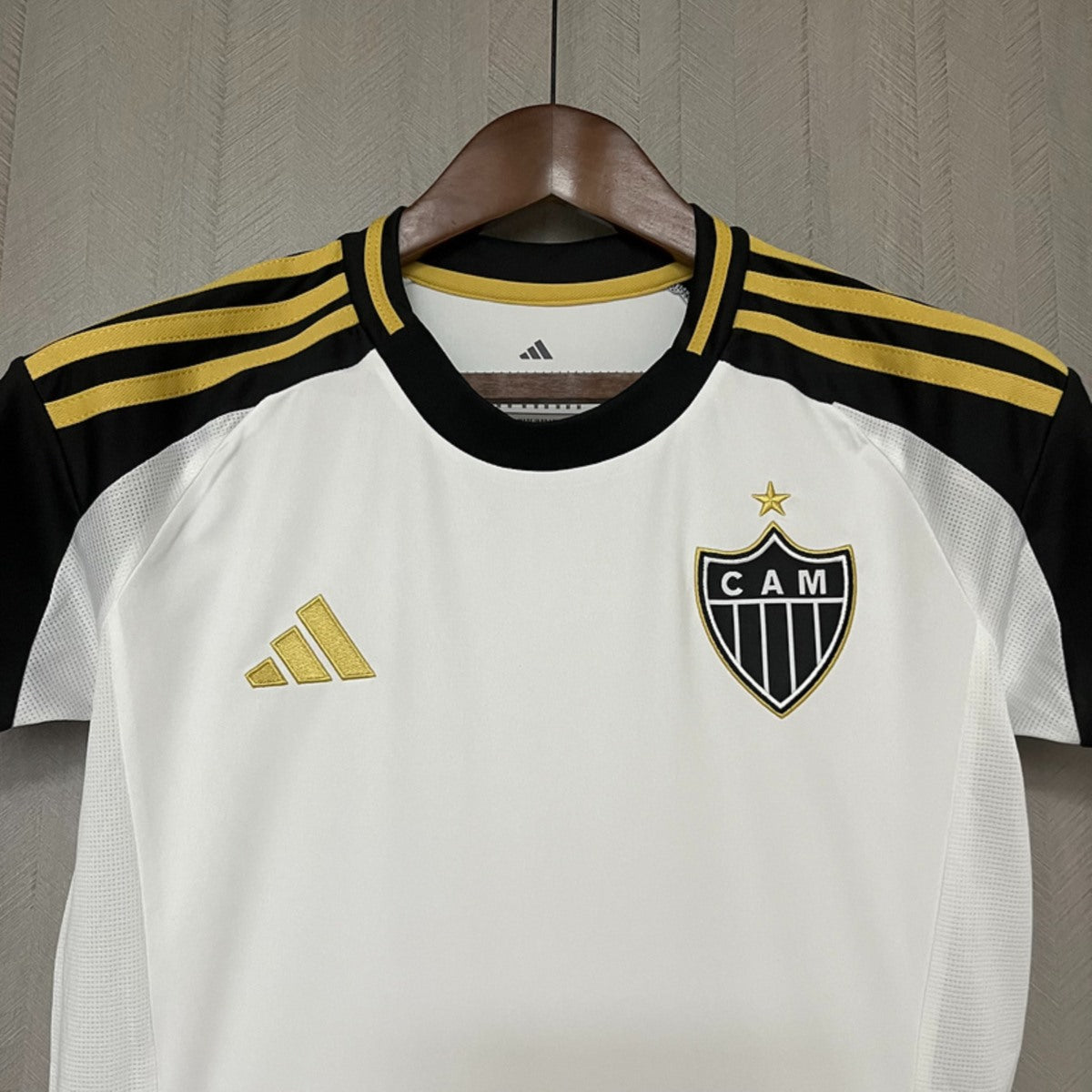Camisola Atlético-MG 2025-26 Alternativa Branca Lisa Versão Mulher