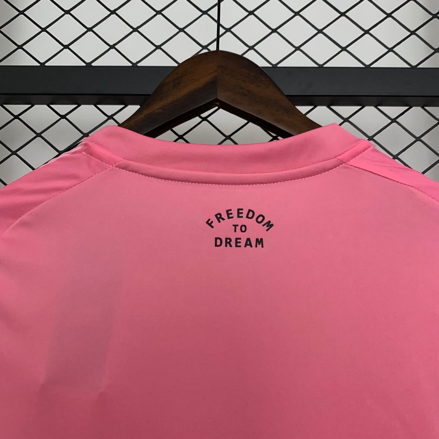 Camisola Inter Miami CF 2025-26 Principal Versão Mulher